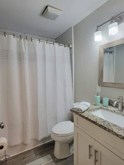 Refreshed!! Private 4Brms 2 Bath - 2 King Beds!! Villa Смирна Екстериор снимка