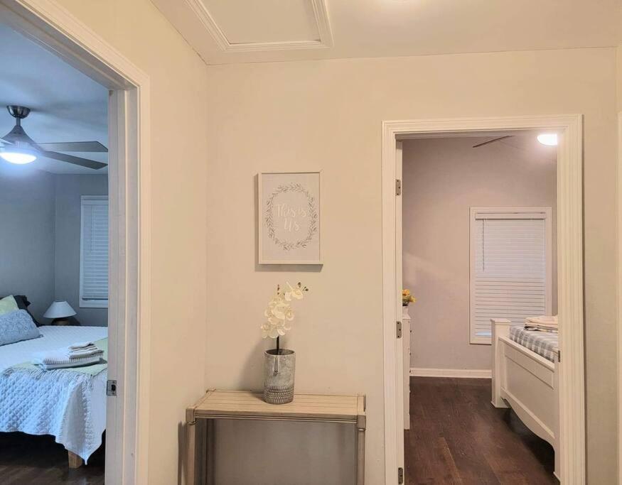 Refreshed!! Private 4Brms 2 Bath - 2 King Beds!! Villa Смирна Екстериор снимка